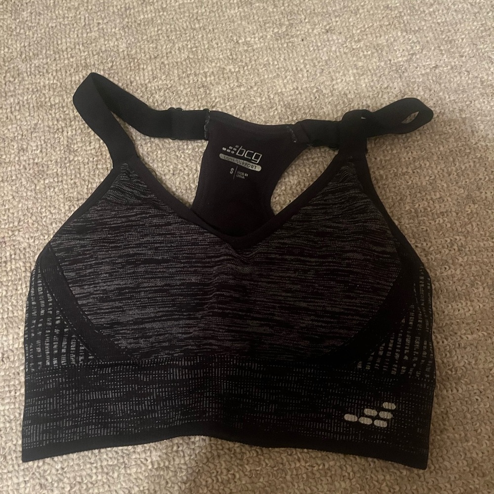 Black and gray sports bra